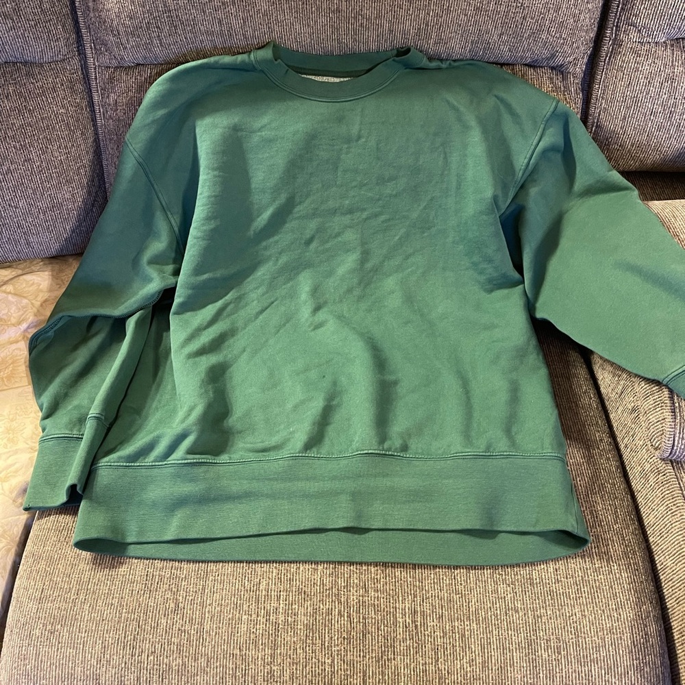 American Eagle Green Crew Neck
